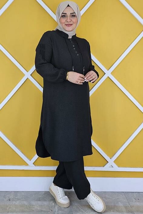 KADIN DÜĞME VE BAĞUCU DETAYLI TESETTÜR TAKIM SİYAH - 5 BEDEN