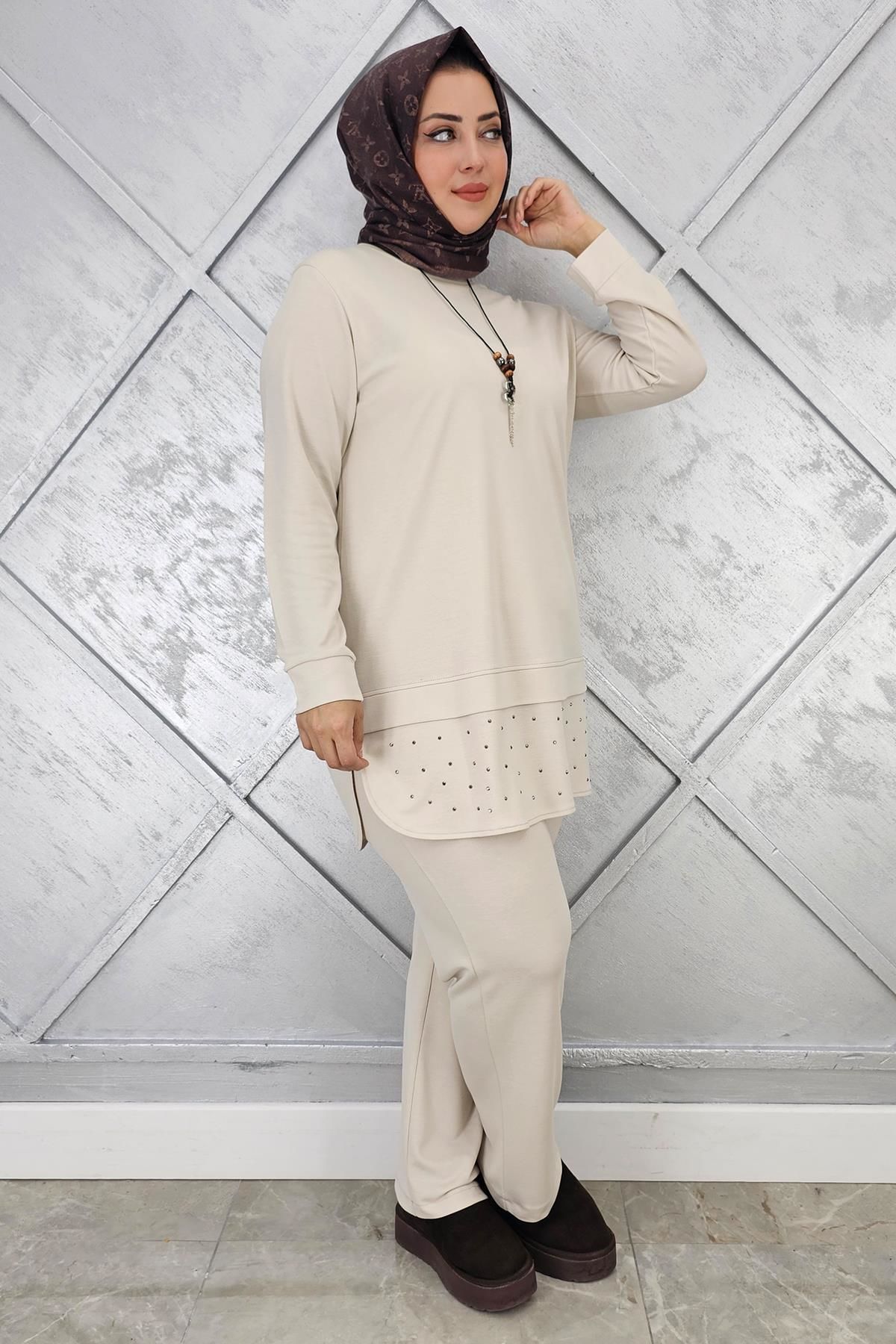 KADIN KOLYE VE TAŞ DETAYLI TESETTÜR TAKIM TAŞ - 3 BEDEN