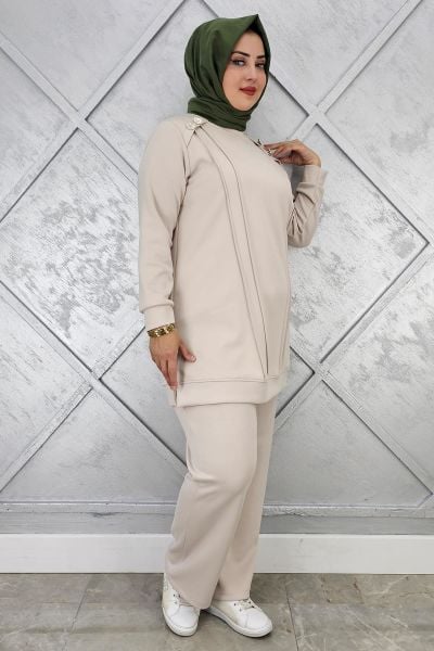 KADIN DÜĞME DETAYLI NERVÜR DİKİM TESETTÜR TAKIM TAŞ - 4 BEDEN