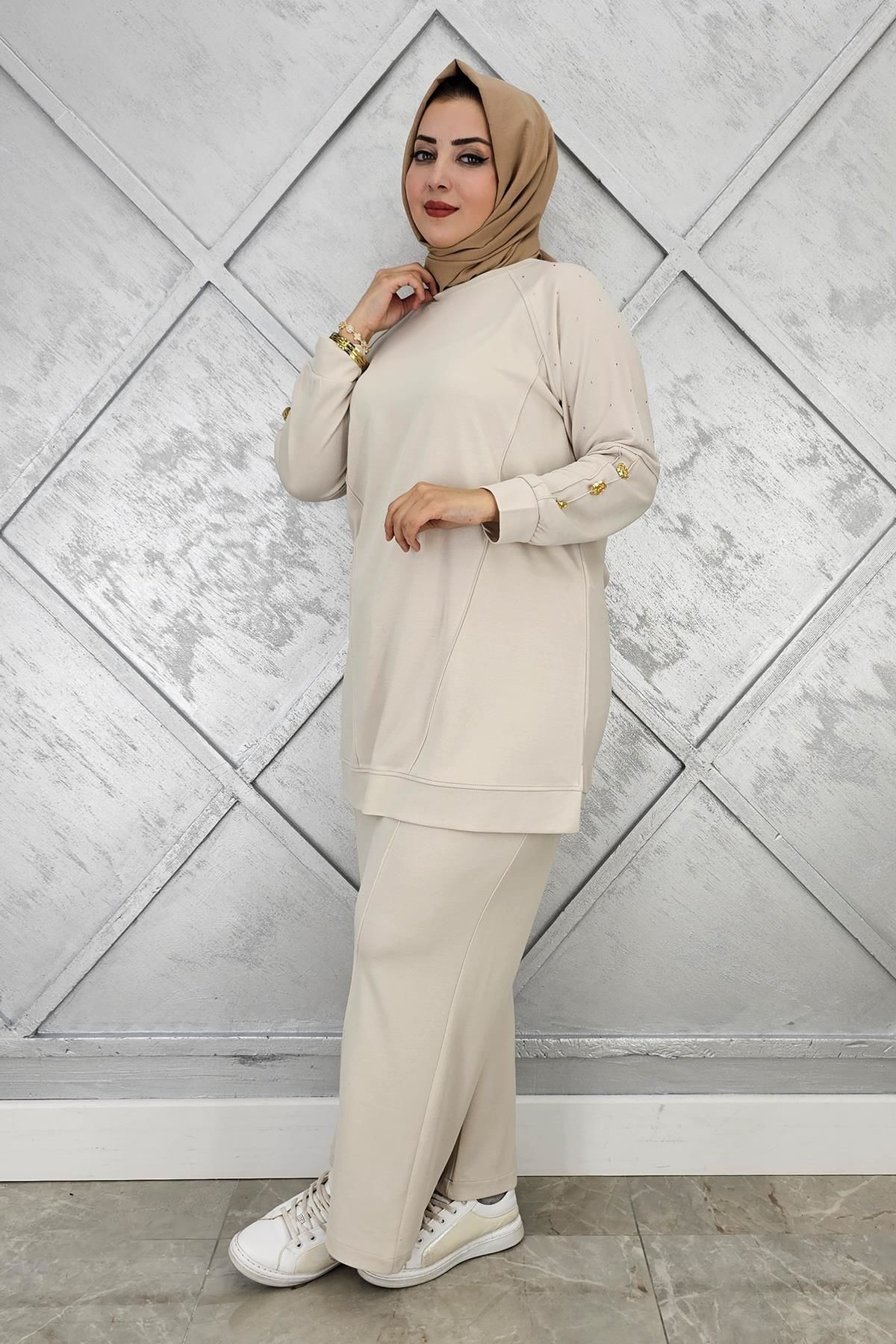 KADIN NERVÜR DİKİM DÜĞME DETAYLI TESETTÜR TAKIM TAŞ - 2 BEDEN