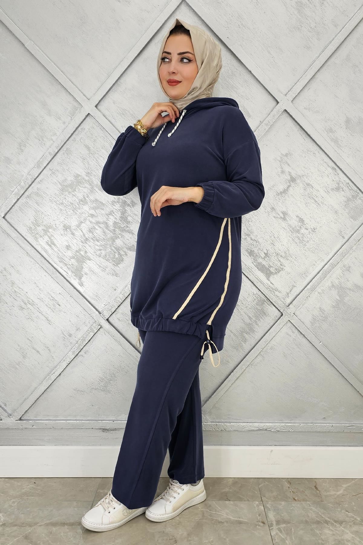 KADIN KAPÜŞONLU KOMBİNLİ TESETTÜR TAKIM LACİVERT - 5 BEDEN