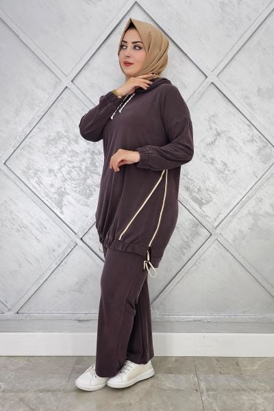 KADIN KAPÜŞONLU KOMBİNLİ TESETTÜR TAKIM KAHVERENGİ - 4 BEDEN