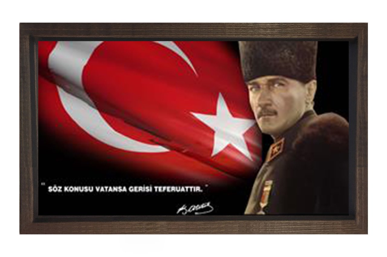 Atatürk Askeri Üniforma Tablosu