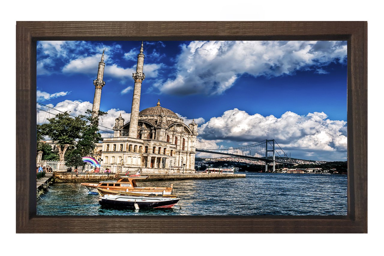 Ortaköy Camii ve Bulutlar Tablosu
