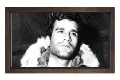 Deniz Gezmiş Tablosu Kahverengi Ahşap Çerçeve - 100x150