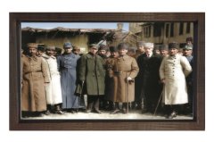 Atatürk Kurmarlarıyla Tablosu Kahverengi Ahşap - 45x30
