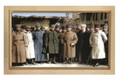 Atatürk Kurmarlarıyla Tablosu Naturel Ahşap - 50x90