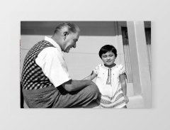 Atatürk ve manevi kızı Ülkü Tablosu Çerçevesiz - 40x60