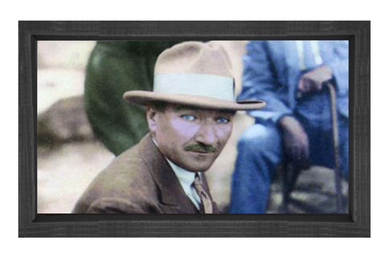 Atatürk Tablosu Siyah Ahşap - 100x200