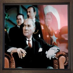 Atatürk Ve Bayrak Tablosu