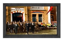 Atatürk Ve TBMM Tablosu Siyah Ahşap - 45x30