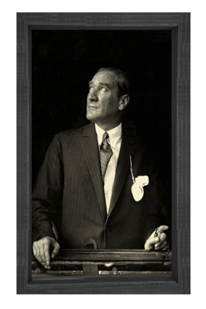 Atatürk Tablosu Siyah Ahşap - 50x70