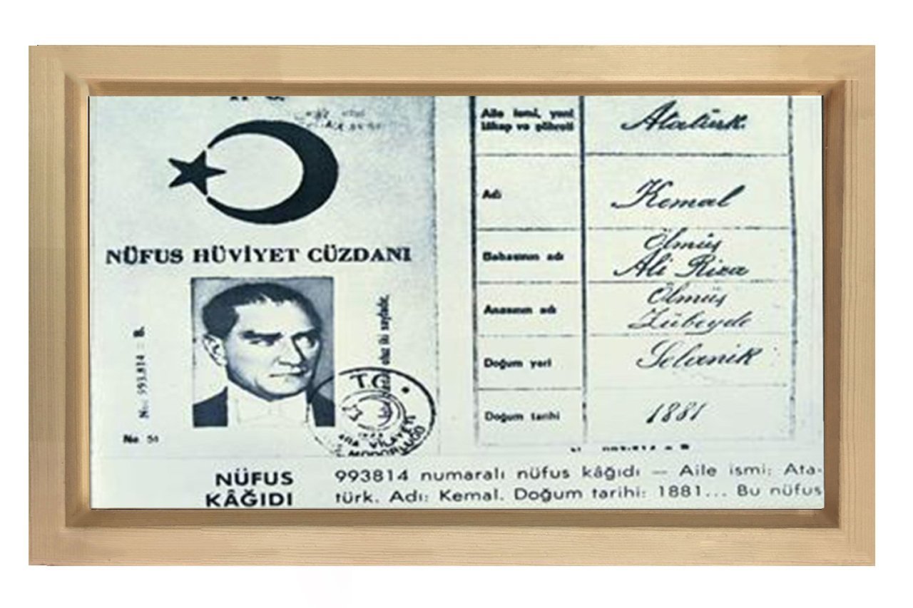 Atatürk Nüfüs Kağıdı Tablosu Naturel Ahşap - 50x90
