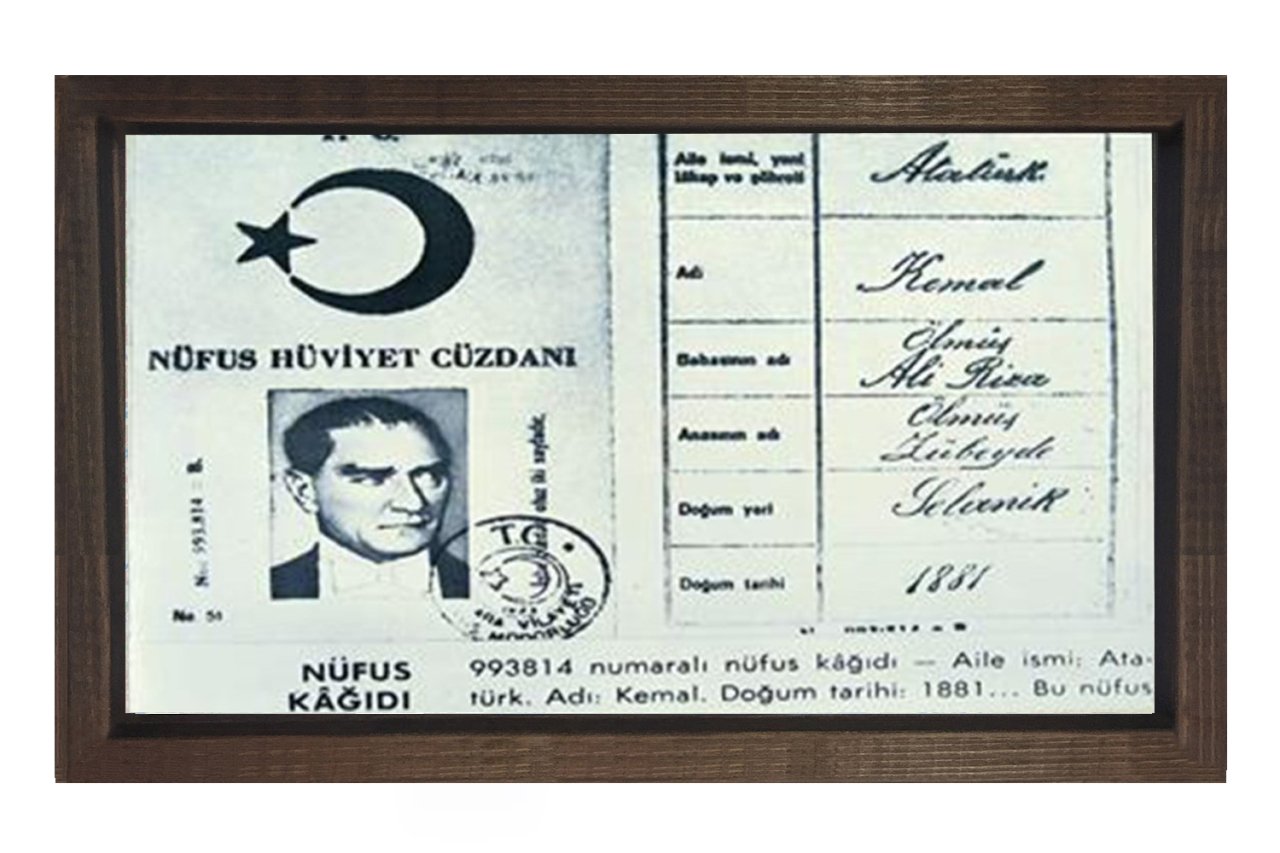 Atatürk Nüfüs Kağıdı Tablosu Kahverengi Ahşap - 50x90