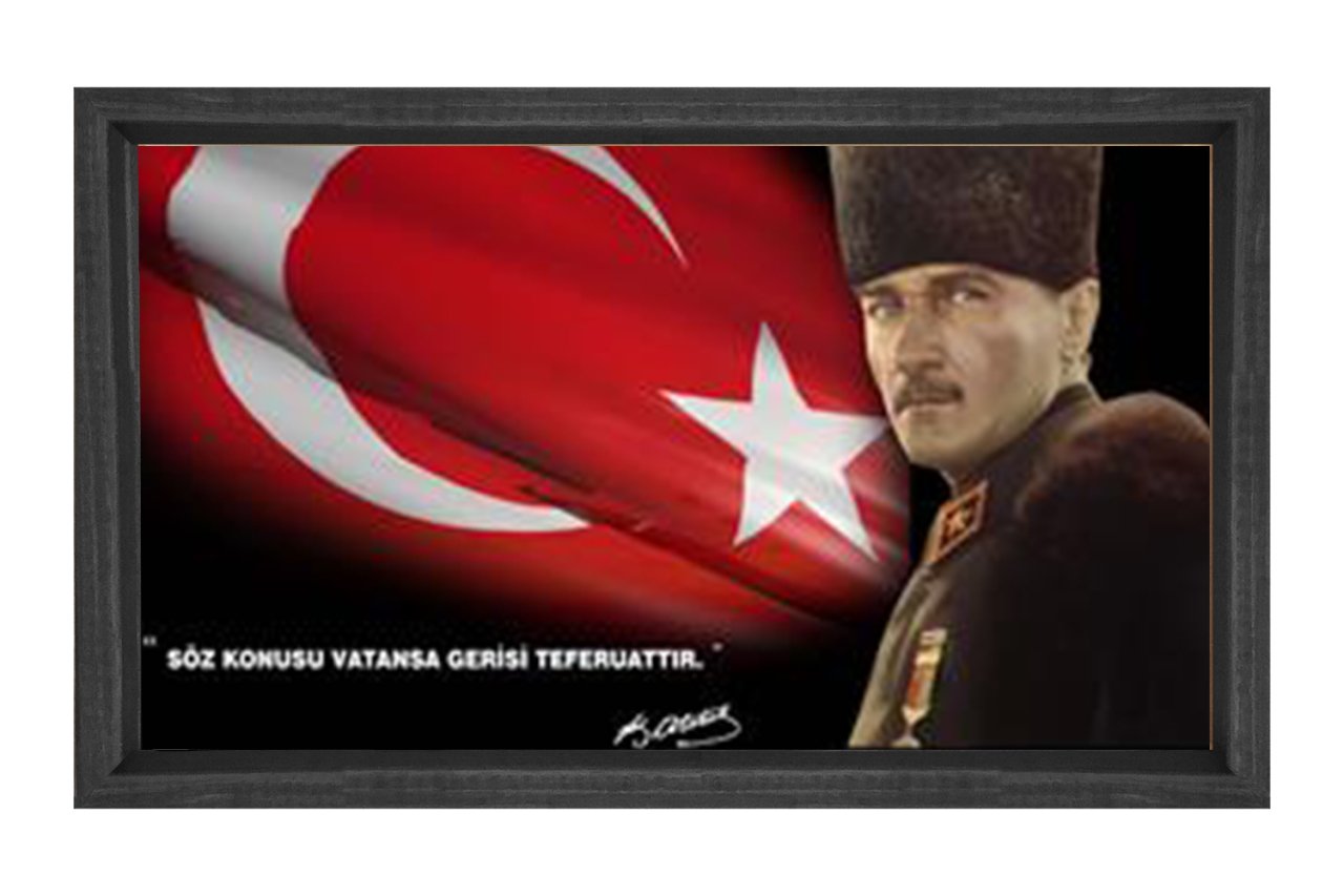Atatürk Askeri Üniforma Tablosu Siyah Ahşap Çerçeve - 45x30
