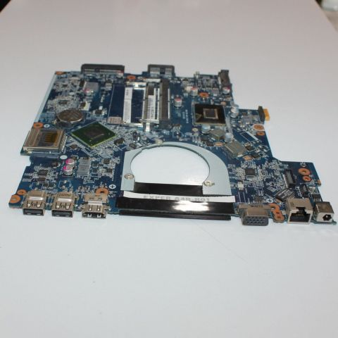 Exper A4B R01 Arızalı Anakart 6-71-W54C0-D02 Celeron 1007U CPU (2.EL)