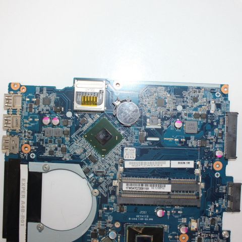 Exper A4B R01 Arızalı Anakart 6-71-W54C0-D02 Celeron 1007U CPU (2.EL)