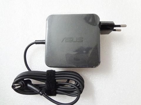 ASUS ORJINAL 19v 3.42a 65w Standart Uç 5.5.2.5 Adaptör Şarj Cihazı