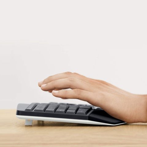 Logitech MK850 KlavyeMouse Set Kablosuz 920-008230