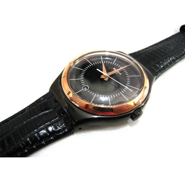 Swatch YWB403 Erkek Kol Saati