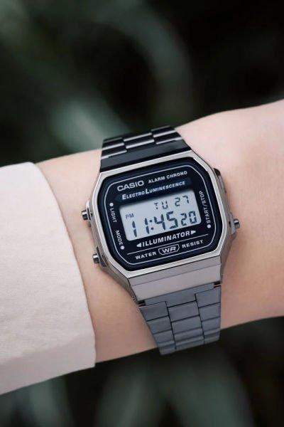 Casio A168WGG-1ADF Dijital Kol Saati