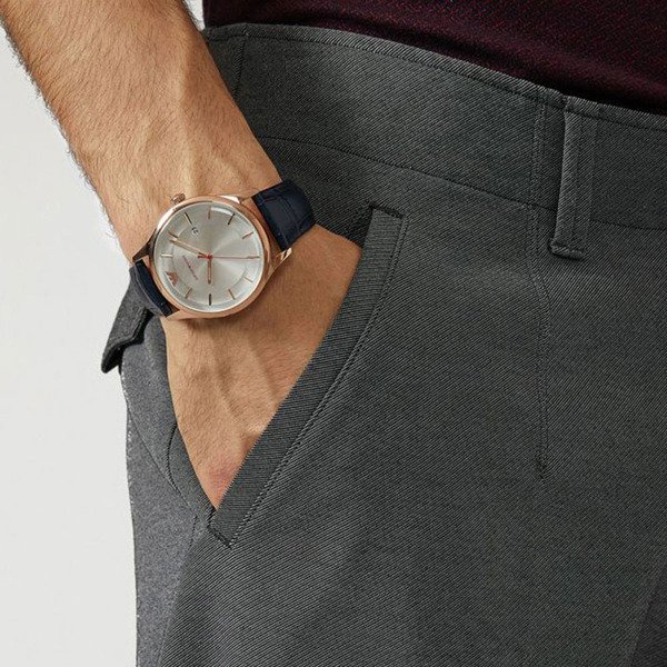 Emporio Armani AR11131 Erkek Kol Saati