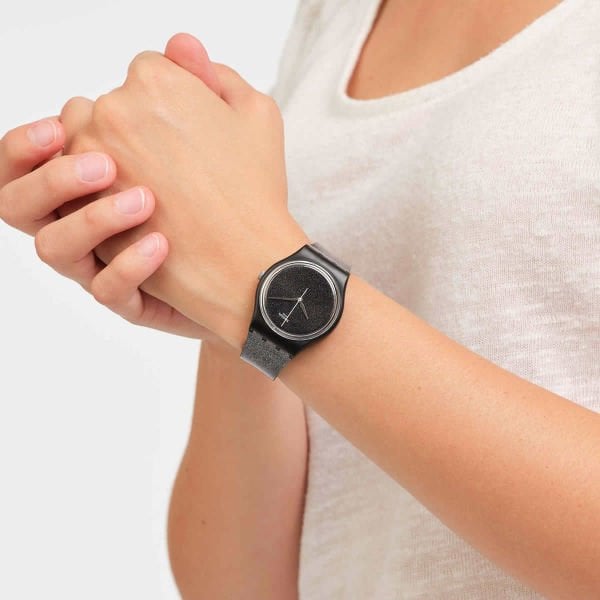 Swatch SO28B105 Gent Plastik Silikon Kol Saati
