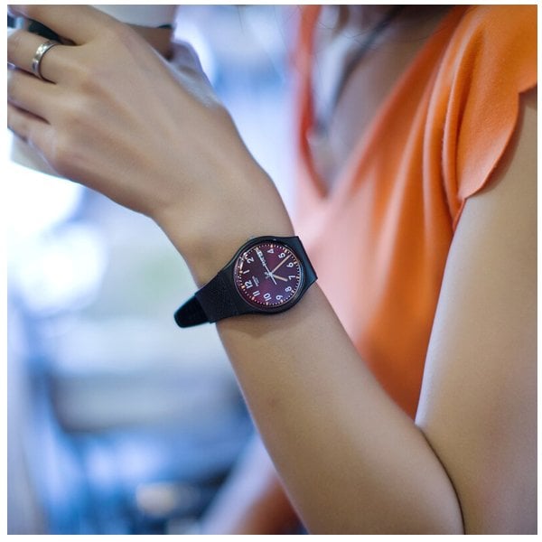 Swatch GB753 Unisex Kol Saati