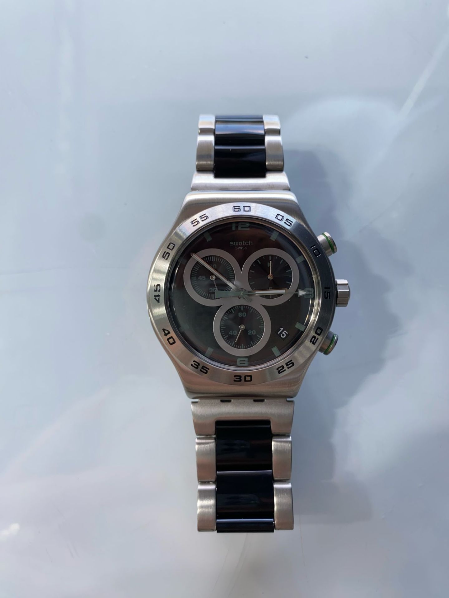 Swatch YVS525G Metal Erkek Kol Saati