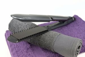 BaByliss ST389E Ipro Large 35mm Saç Düzleştirici