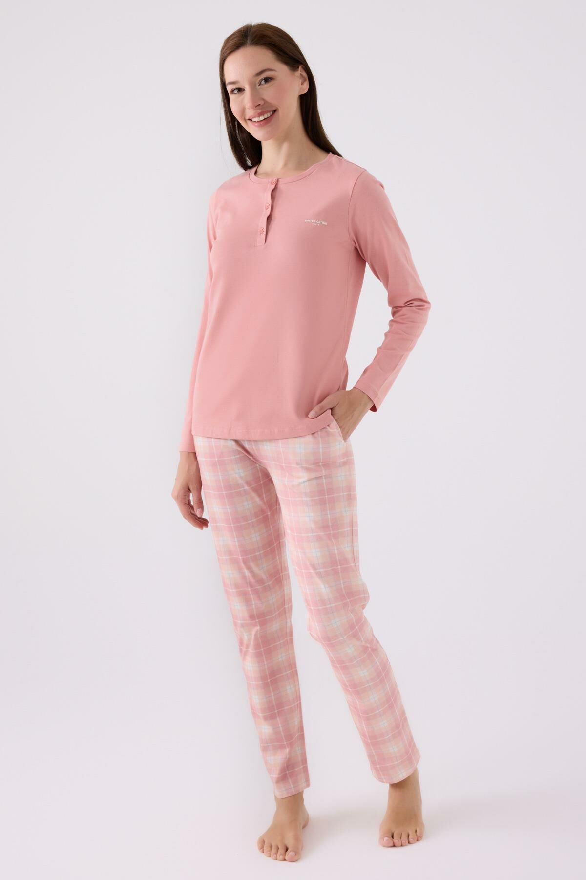 Pierre Cardin Paris 8918 Kadın Ekose Desen Düğmeli Yaka Uzun Kol Pijama Takım