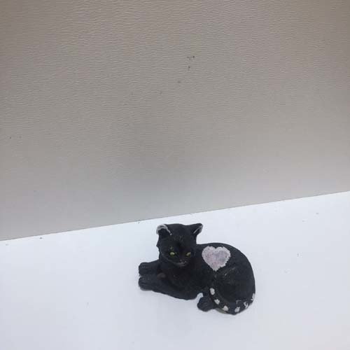 Minyatür Kalpli Kara Kedi Teraryum Objesi