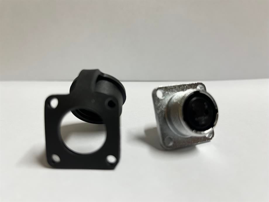 MAOJWEI P16F-2B IP65 2 Pin Panel Dişi Konnektör