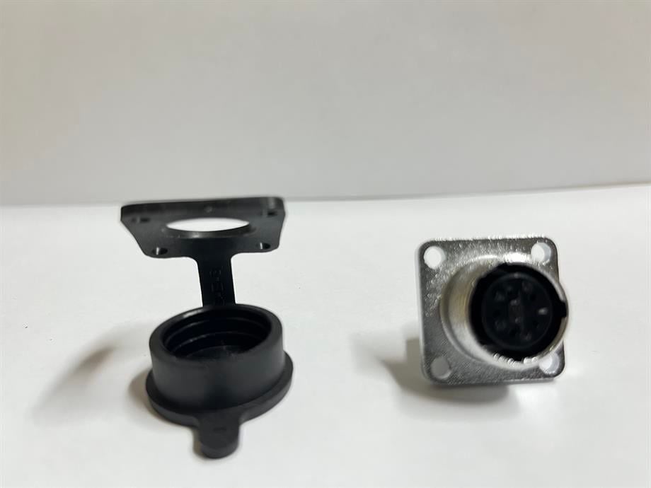 MAOJWEI P16F-5B IP65 5 Pin Panel Dişi Konnektör