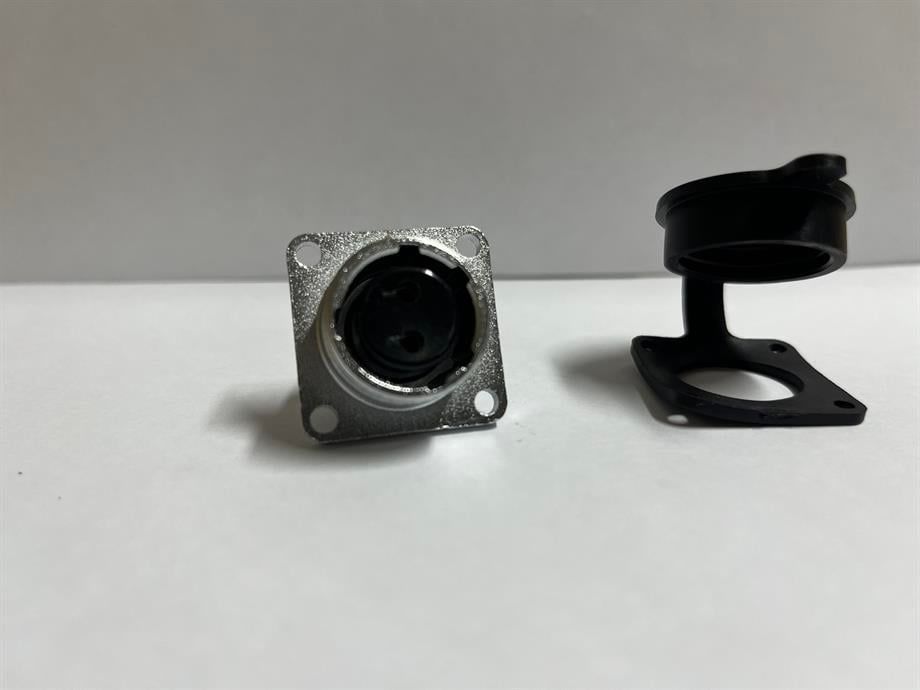 MAOJWEI P20F-2B IP65 2 Pin Panel Dişi Konnektör