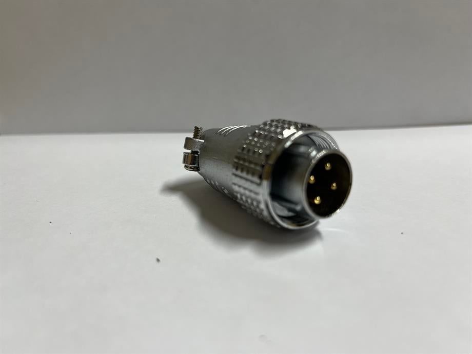 MAOJWEI P20F-4A IP65 4 Pin Seyyar Erkek Konnektör