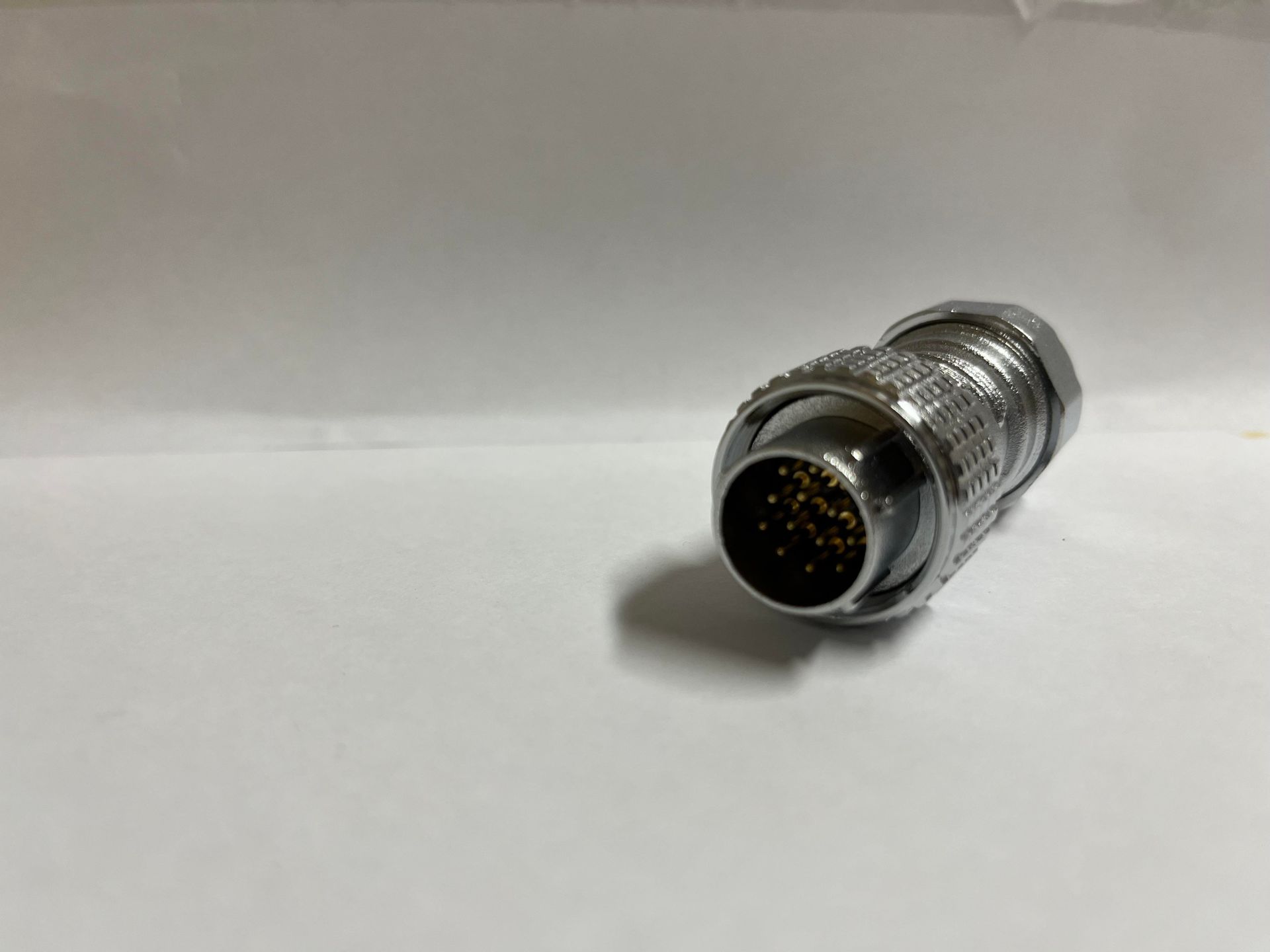 Maojwei - P20F-14A 3/8 IP65 14 Pin Seyyar Erkek Konnektör