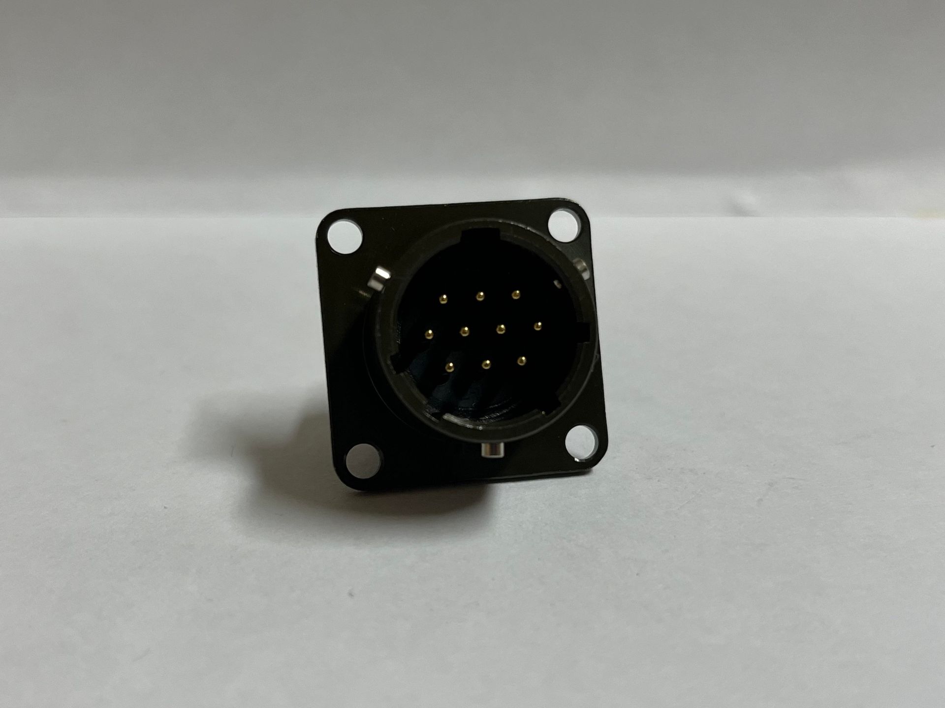 Maojwei - 3112-12-10P Shell Tipi 10 Pin Panel Erkek Konnektör