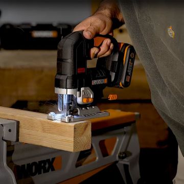 WORX WX542 20Volt 2.5Ah. Li-ion Tek Akülü Profesyonel Kömürsüz Şarjlı Dekupaj Testere