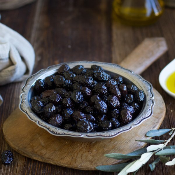 Az Tuzlu Sele Zeytin