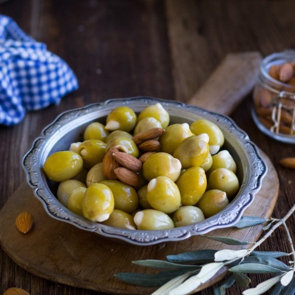 Bademli Yeşil Zeytin