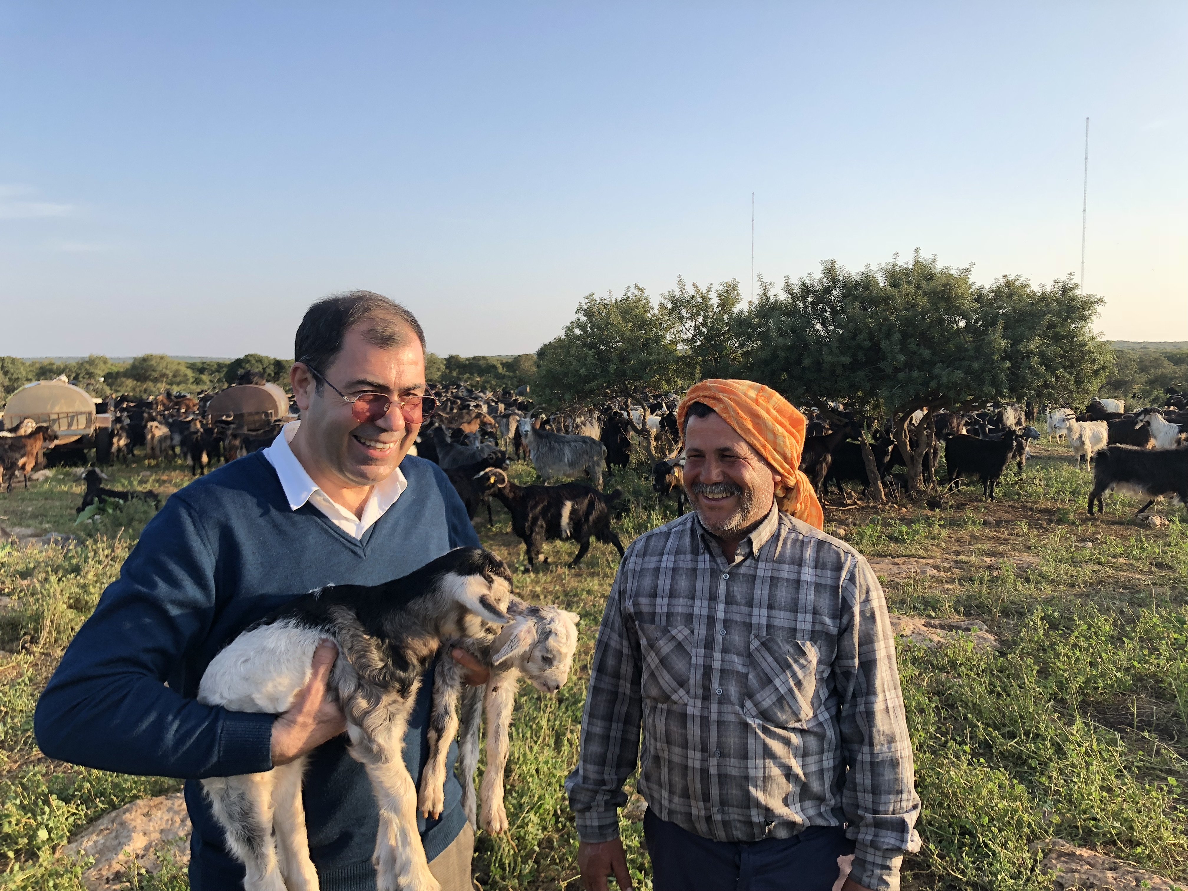                              Kara                Keçi Sütünden Peynirler