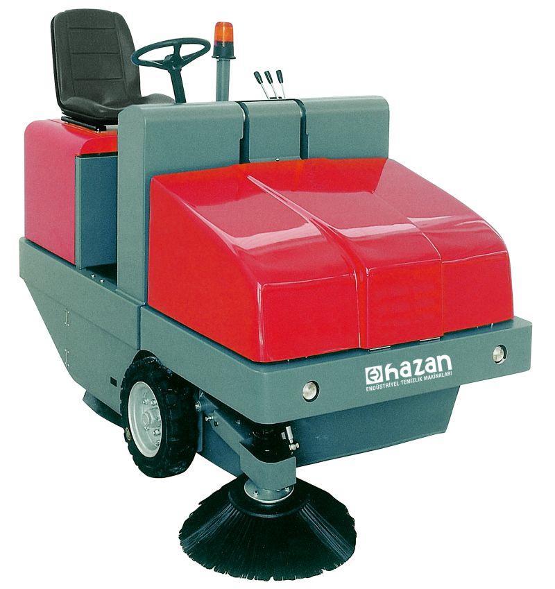 PB 120D Sürücülü Dizel Motorlu Yer Süpürme Makineleri Bursa