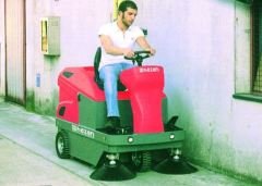 PB 110B Sürücülü Bataryalı Yer Süpürme Makineleri Bursa