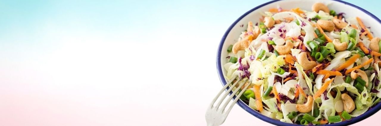 Kaju Fıstıklı ve Soya Soslu Marul Salatası