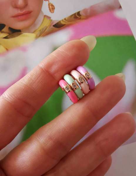 Mineli Ortası Taş Earcuff Kıkırdak Küpe