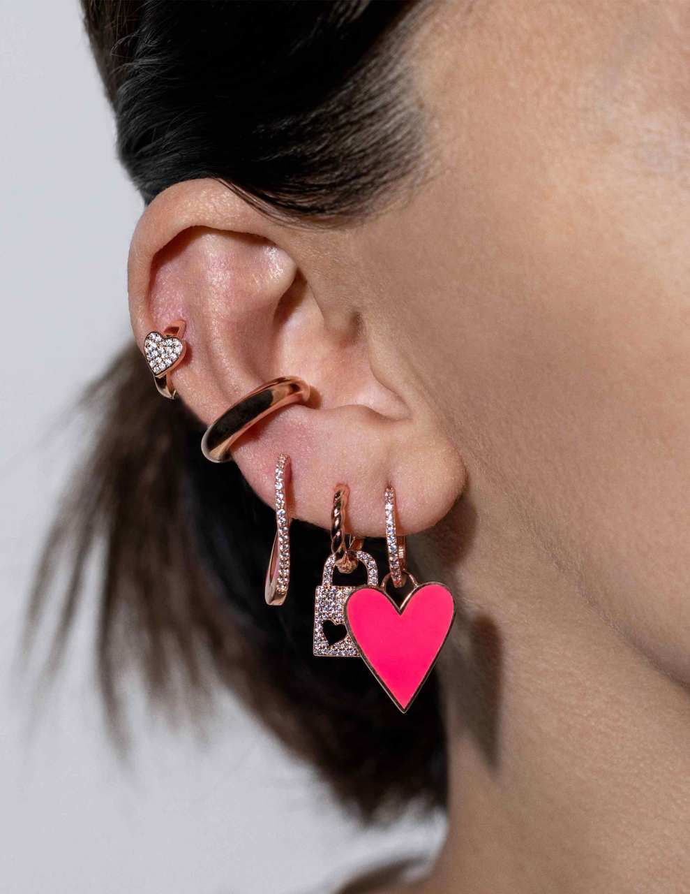 Neon Pembe Mineli Kalp Küpe Büyük TEK
