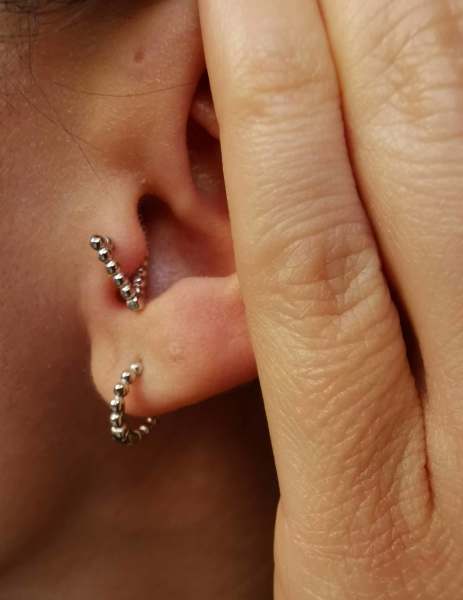925 Ayar Gümüş Üçgen Kıkırdak ve Tragus Piercing