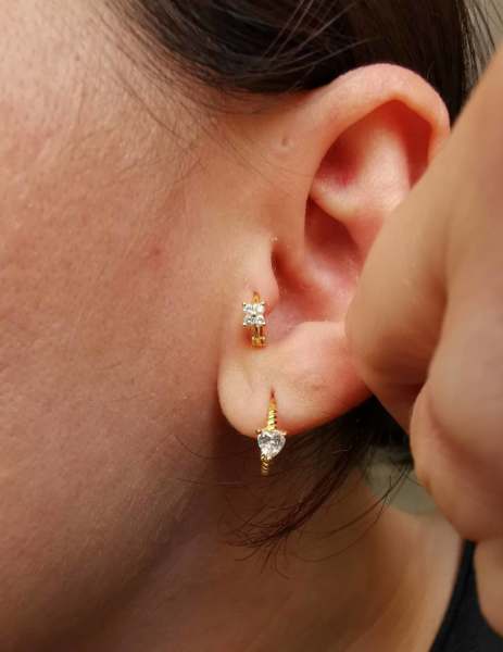 925 Ayar Gümüş Çiçekli Halka Tragus Piercing-Çapı 8 mm