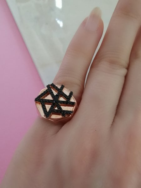 Siyah Taşlı Geometrik Ayarlanabilir Şövalye Yüzük